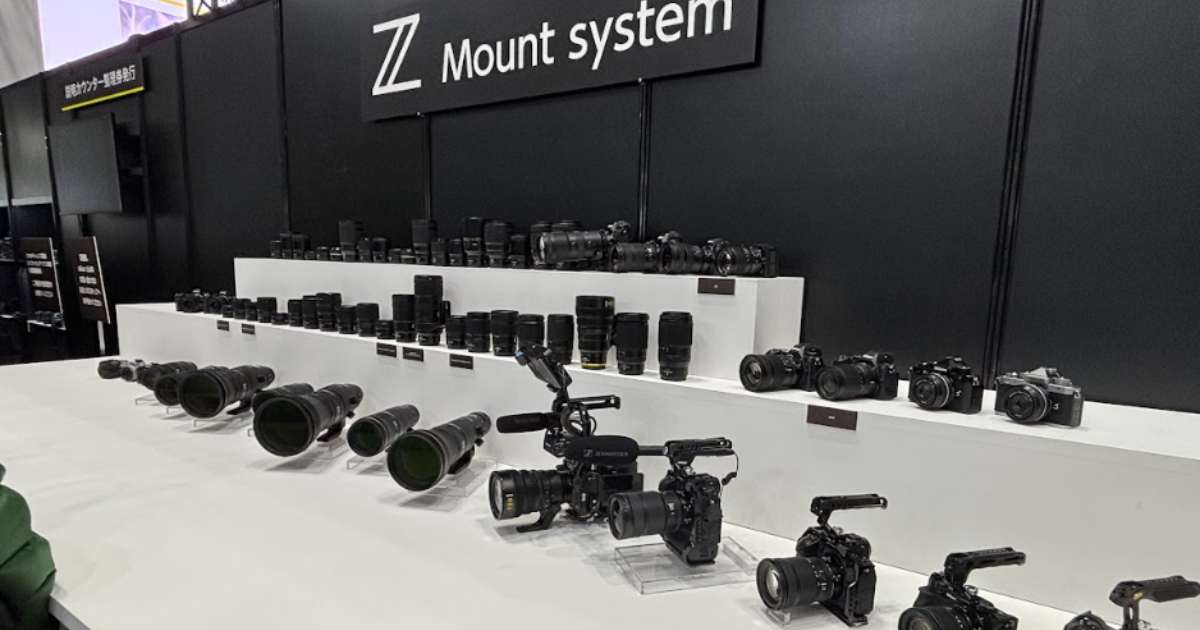 NIKONカメラ展示